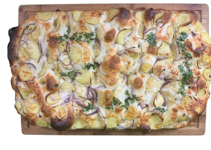 Focaccia z ziemniakami i cebulą - zdjęcie 1